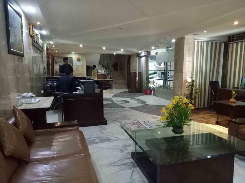 Hotel Wti Airport Grand Delhi Ню Делхи Екстериор снимка